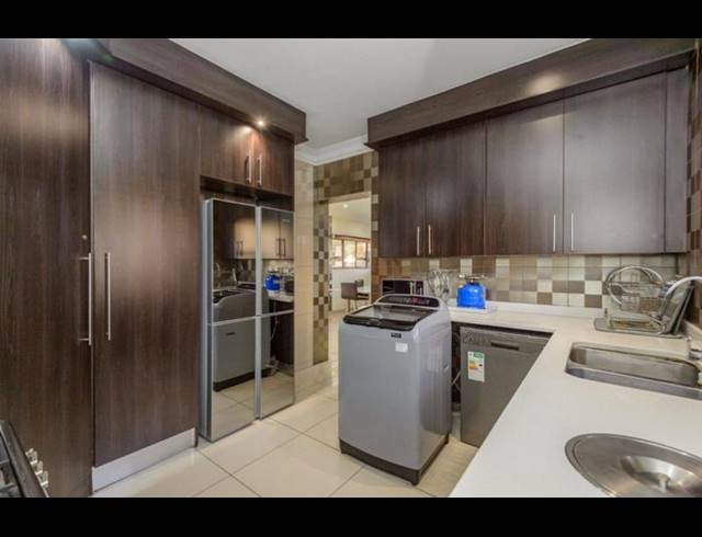 5 BEDROOM HOUSE FOR SALE IN MEYERSDAL NATURE ESTATE